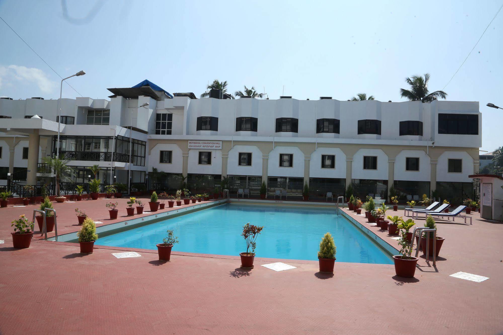 Moti Mahal Hotel Mangalore Exterior foto